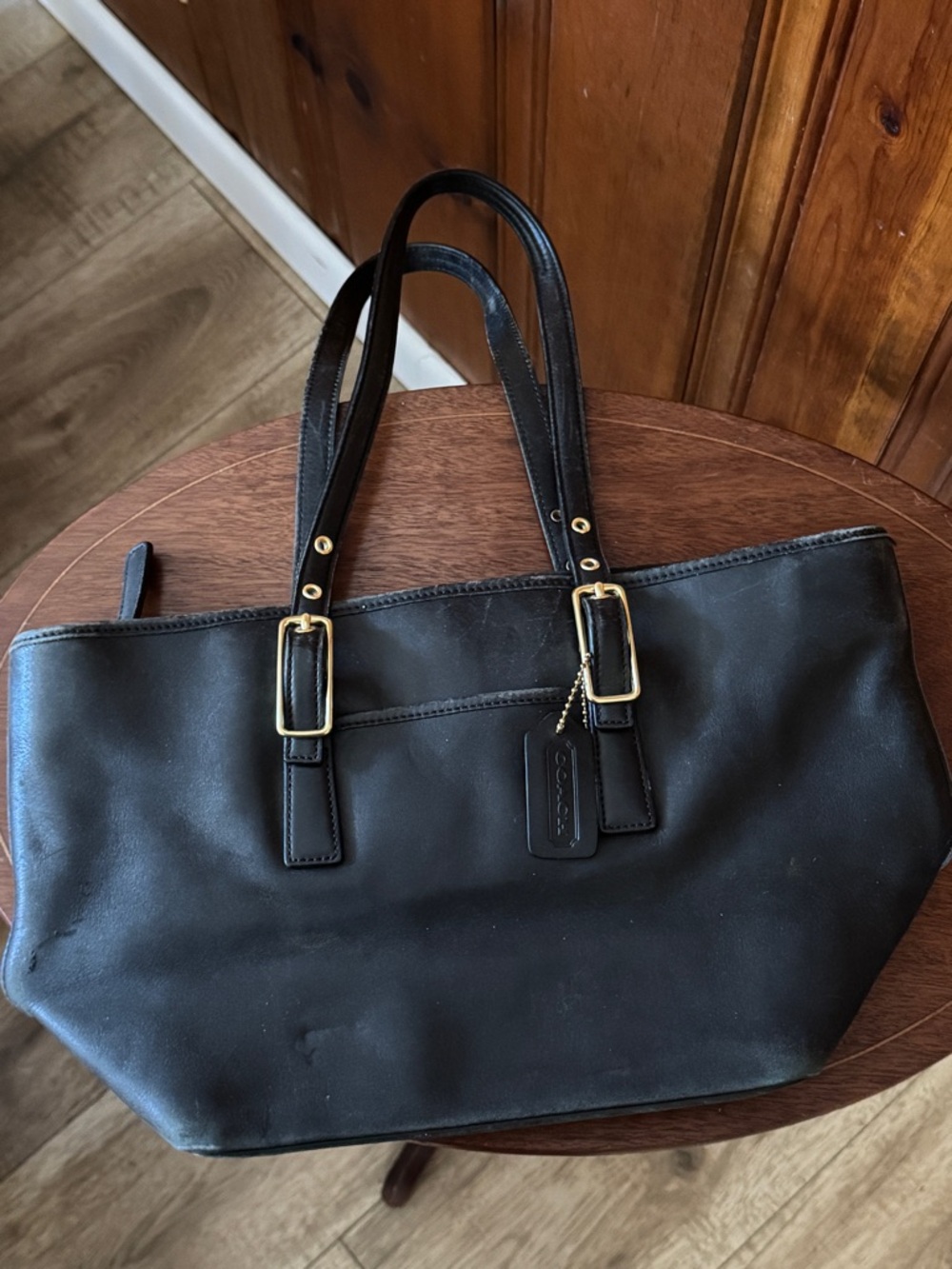 EUC Coach Black Leather Tote with Gold Hardware